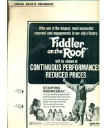 FIDDLER ON THE ROOF United Artists PressBook (1972) - $244.84 MXN