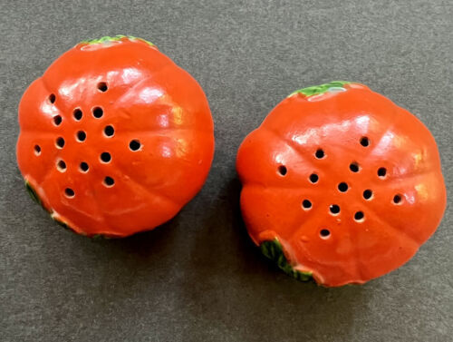 Primary image for Vintage Tomato Pumpkin Salt & Pepper Shakers Kitschy Mid-Century JAPAN
