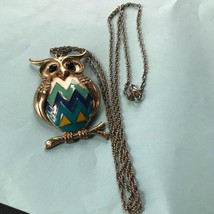 Long Goldtone Chain w Large Shades of Blue ZigZag Enamel OWL Pendant Necklace –  - £9.05 GBP