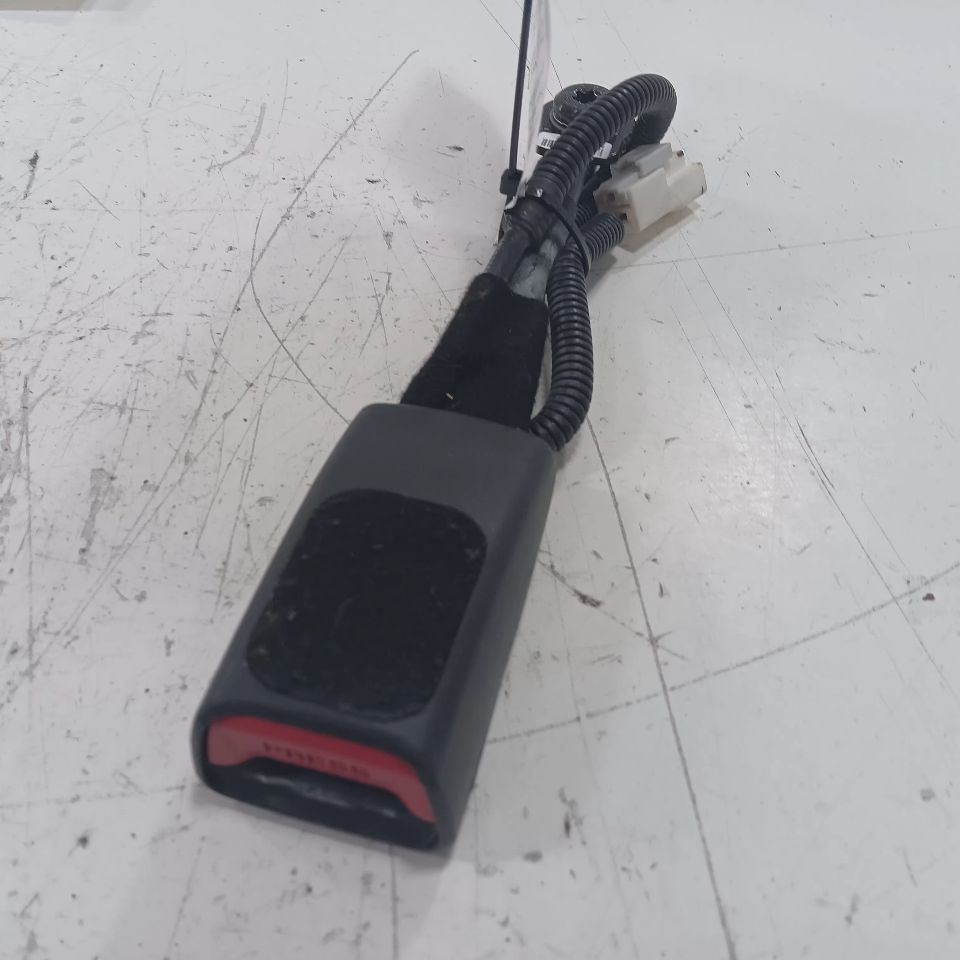 Passenger Right Front Seat Belt Buckle Latch Sedan US Built 17-20 Elantra - $69.79