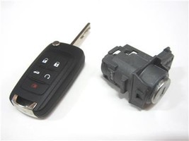 Pre-cut Chevy Cruze Impala Malibu Keyless Entry Remote Flip Key Fob w/ Door Lock - £46.98 GBP