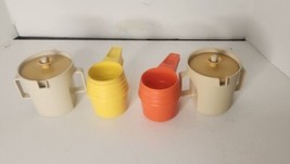Vintage Tupperware Nesting Measuring Cups Two Creamers Push Button Lot - £15.82 GBP