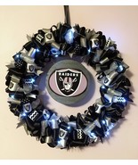 LED Las Vegas Raiders Inspired Custom Loopy Ribbon Wreath WITH LIGHTS - €60,37 EUR