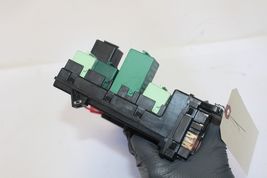 2003-2005 LAND RANGE ROVER UNDER DASH FUSE BOX K6011 image 7