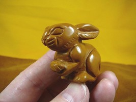 Y-BUN-SI-703) Little Tan Jasper Bunny Rabbit Gemstone Stone Carving Figurine Gem - £13.71 GBP
