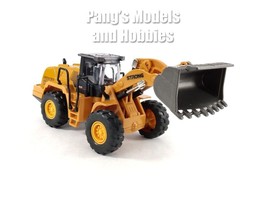 7.5 Inch Construction Vehicle - Wheel Loader 1/48 Scale Diecast &amp; Plasti... - £13.35 GBP