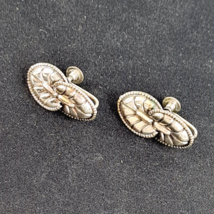 Vintage Beau Sterling Silver Dual Leaf Pattern Screw Back Earrings - £7.66 GBP