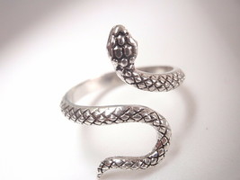 Snake Ring 925 Sterling Silver w/ Authentic Looking Snake Skin Sizes 6, 7 and 8 - £9.68 GBP+