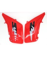 fits Suzuki TS 125 Red Side Panel Set with Black Stickers - €41,33 EUR