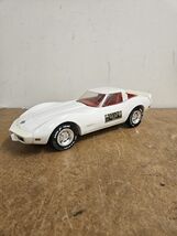 Vintage 1978 Jim Beam Bottle Decanter White Corvette Missing Mirrors PLE... - $19.75