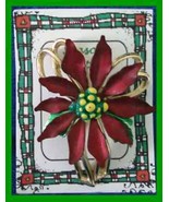 Christmas PIN #0195 VTG Maroon Poinsettia wYellow Dots in Center Goldtone Brooch - $19.75