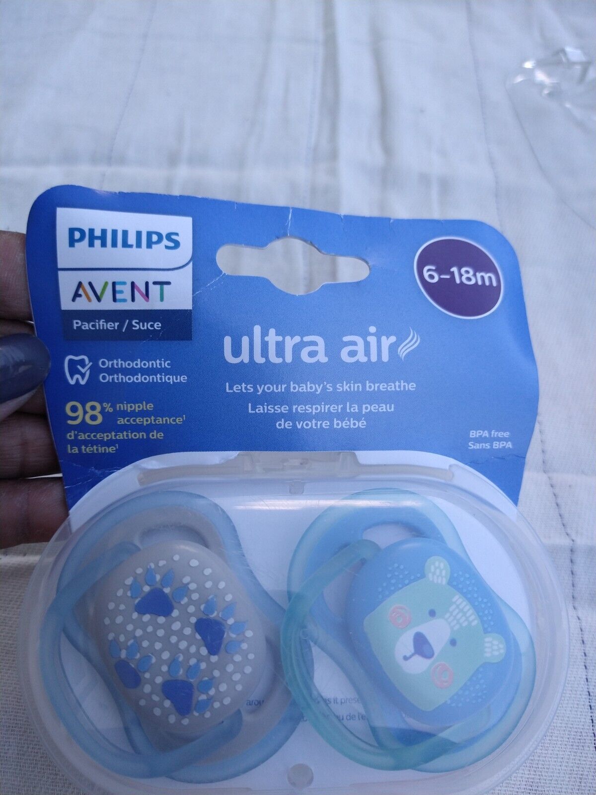 Primary image for Philips Avent Ultra Air 2-Pack Orthodontic Pacifiers W/ Carrying Case 6-18m Bear