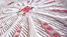 Vintage Chenille Bedspread  Pink and White Fringed 108&quot;L x92&quot;W 1950s MCM - £124.51 GBP