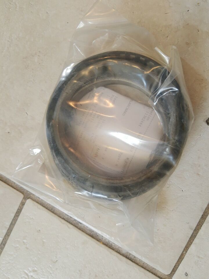 NEW LOT 2 Garlock Model 26 Fabric Reinforced General Purpose Oil Seal  1... - $30.39