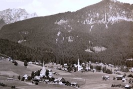 Sommerfrische Gosau Austria postcard 1940&#39;s  - unposted - $12.01