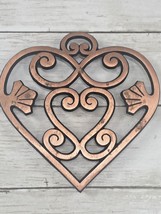  Pampered Chef Round up from the Heart  shaped Trivet Collectible Cast Iron 2010 - £13.04 GBP