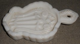 Vintage Imperial Glass Milk Glass Butter Or Cookie Mold w/Harp - £15.58 GBP