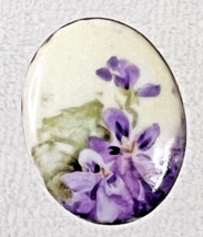 Antique Porcelain Button Hand Painted Purple Violets About 1 1/8 x 7/8 i... - $717.43 MXN