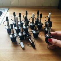 12 Pack Speed Wine Pourer Spouts for Liquor &amp; Oil Bottles, Pour and Seal... - $227.90 MXN