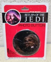 Vtg.1983 Star Wars Return of The Jedi Photo Button Pin Pinback Chewbacca... - $9.89