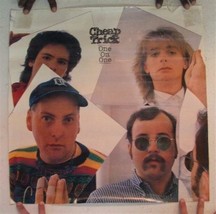 Cheap Trick Poster  One On One - $994.95 MXN