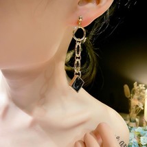 Cosmic Geo Link Statement Earrings - €4,64 EUR