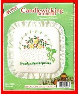 CRAFTS Candlewicking Basket Pillow Kit #5068 McNeill NIB - $460.80 MXN