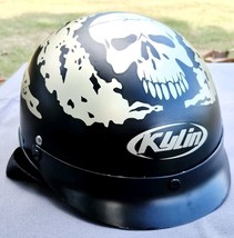 Kylin Motorcycle Half Helmet Silver Skull Design Size Small - $257.52 MXN