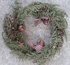 85310PCW-Primitive 18 inch Christmas Wreath with gingham bows,berries an... - $23.95