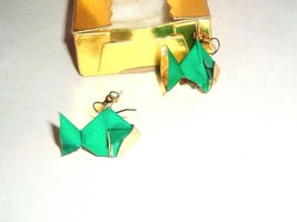 Vtg Earrings Green Fish Origami Wear By Lon Paper dangle original box handmade - £15.56 GBP