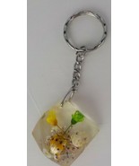 3D BOTANICAL KEYCHAIN YELLOW GREEN WHT FLOWERS SEASHELLS CLEAR 3D SQUARE... - $9.99