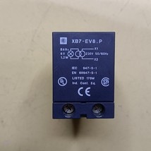 Telemecanique XB7-EV8.P Monolithic Pilot Light - 6V BA9s Bulb - $1,097.16 MXN