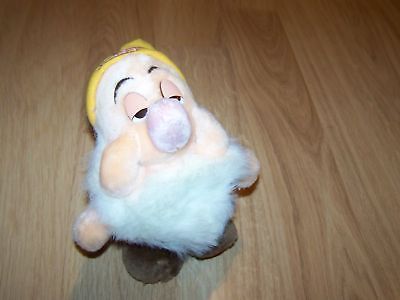 Disney Store Snow White and the Seven Dwarfs Sleepy Dwarf Plush Stuffed Toy EUC - $15.00