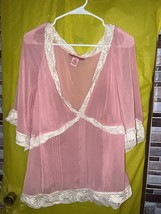 Bandolino Ultra Sheer Pink 3/4 Sleeve V Neck Lace Trim Shirt Size 16W - £8.90 GBP