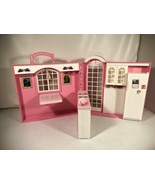 Barbie Happy Family Magic Kitchen HTF Rare Pink Version Fold Up DollHouse - £49.62 GBP