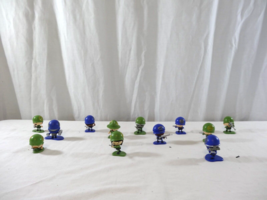 MGA Entertainment Awesome Little Green Men Blue Men Toy Figures Lot Of 12 - £18.02 GBP
