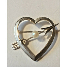 925 BRIGHT CUT STERLING SILVER HEART &amp; ARROW PEARL BROOCH SKY - £27.40 GBP