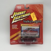 Johnny Lightning Volkswagen 2001 Microbus Concept Car - $9.94