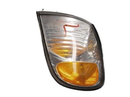 Driver Corner/Park Light Park Lamp-turn Signal Fits 01-03 SIENNA 1160083 - $462.43 MXN
