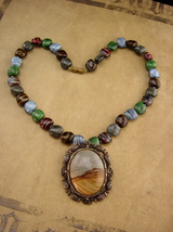 Vintage haunted picture agate necklace - large agate brooch pendant - OO... - £114.06 GBP
