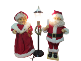 Vtg Teco Creations Animated Mr &amp; Mrs Claus With Lighted Lamppost 27&quot;T Motion - £120.41 GBP
