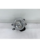 OEM 2014-2023 TOYOTA TACOMA RAV4 TUNDRA HALOGEN FRONT RIGHT FOG LIGHT 81... - $1,399.20 MXN