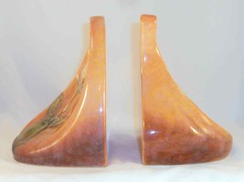 Late 1940s Roseville Pottery Mottled Vermillion Wincraft Pattern Bookends 259 - £77.53 GBP