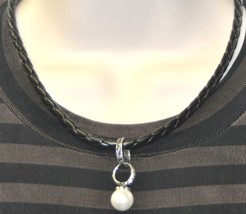 Premier Designs Universal Necklace - $16.00