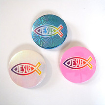 Lot of 3 Fish Jesus Fish Christianity Pin-Back Button 2 1/4&quot; - £6.84 GBP