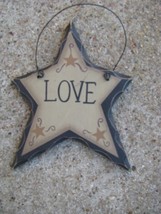   WD808 - Love Hanging Wood Star - £1.52 GBP