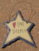     WD810 - Love Deeply Hanging Wood Star - £1.55 GBP