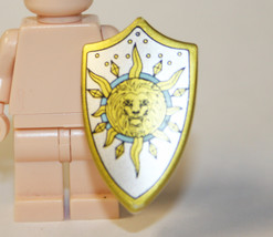 Lion Sun Shield For Knight Minifigure Fast Shipping - $4.01