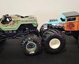 Hot Wheels Oversized Monster Trucks - Bone Shaker &amp; Soldier Fortune! - £15.23 GBP