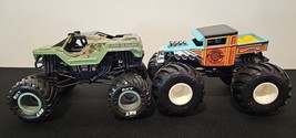 Hot Wheels Oversized Monster Trucks - Bone Shaker &amp; Soldier Fortune! - £15.21 GBP